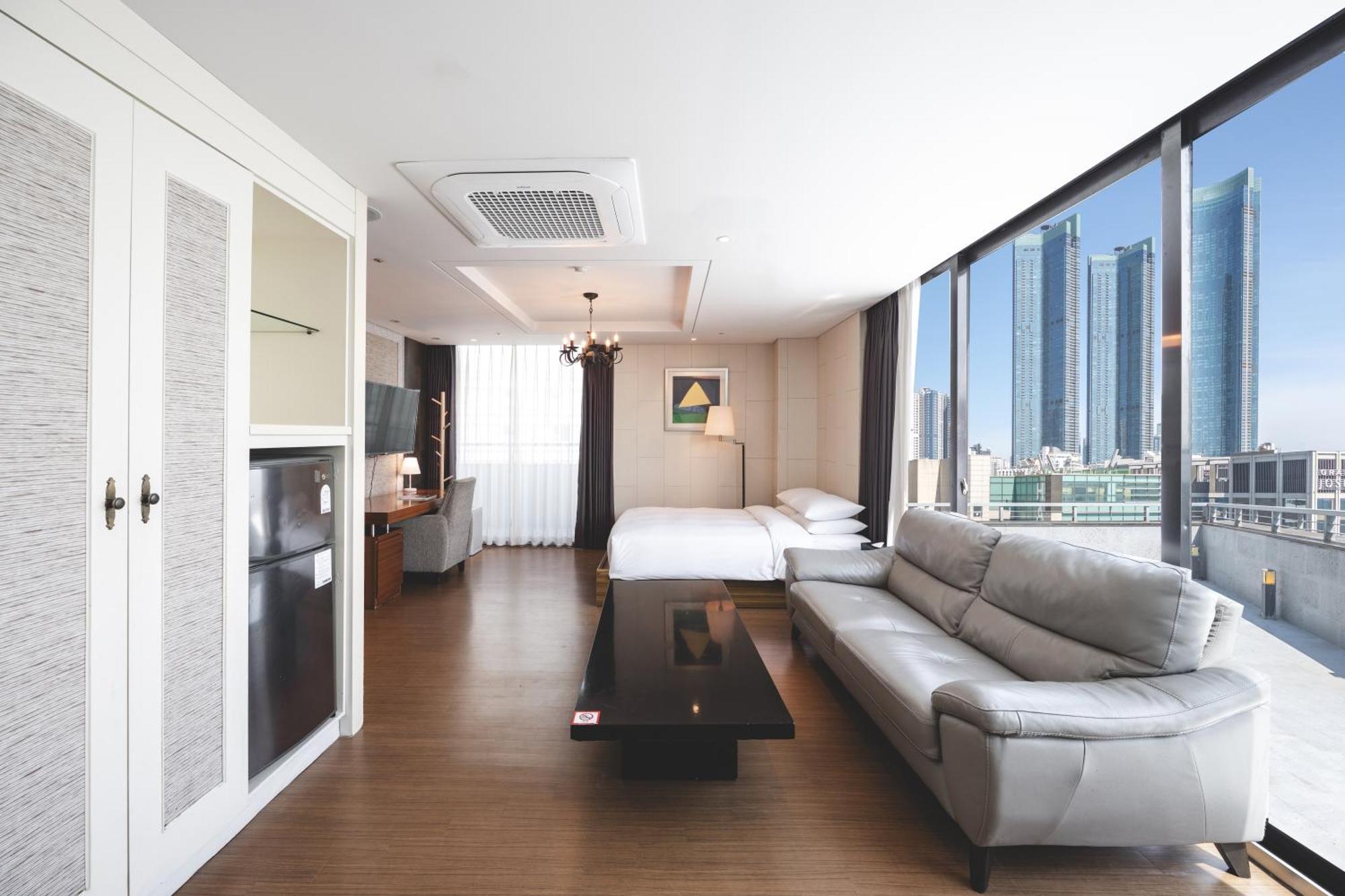 Sunset Hotel Busan Phòng bức ảnh